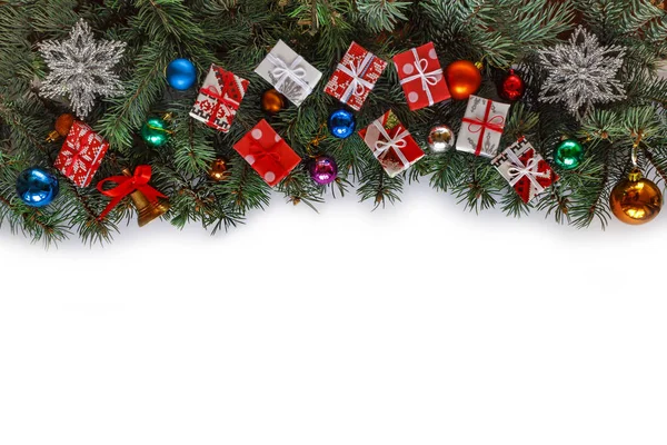 Noel Çerçeve Christmas Dalları Noel Dekor Beyaz Izole Kopya Alanı — Stok fotoğraf