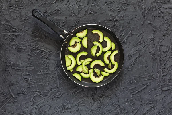 Gesunde Ernährung Gebratene Avocados Mit Olivenöl Einer Pfanne Auf Einem — Stockfoto