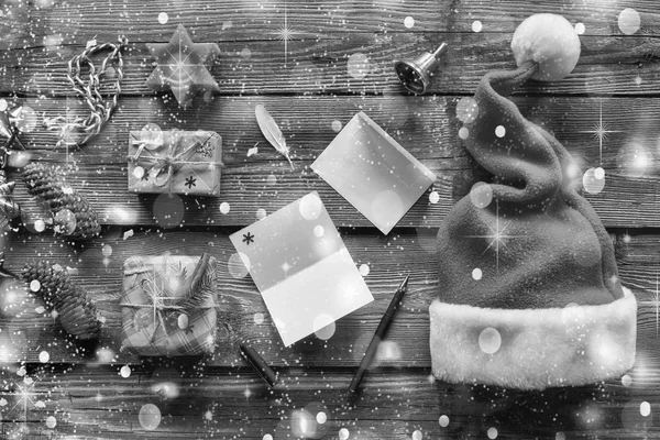 Blanco Negro Navidad Conjunto Año Nuevo Con Santa Claus Decoraciones —  Fotos de Stock