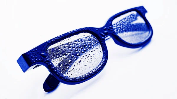 Zonnebril, dew drops, Concept, zomer, oogbescherming, strand, zomer, beschermende, ogen, optica — Stockfoto