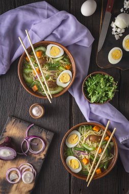 fo, ramen, vegan ramen, tofu, bok choy, kızartma karıştırın, miso udon, br