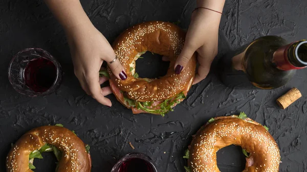 Wędzone, Sałatka, najlepsze, śniadanie, granica Bagel, wszystko bajel, — Zdjęcie stockowe