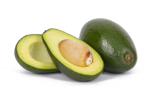 Hel frukt, avokadofrukt, två halvor, grön avokado, färsk RIP — Stockfoto
