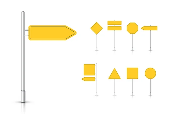 Макет Жовтого Дорожнього Знака Ізольовано Білому Тлі Набір Дорожніх Знаків — стоковий вектор