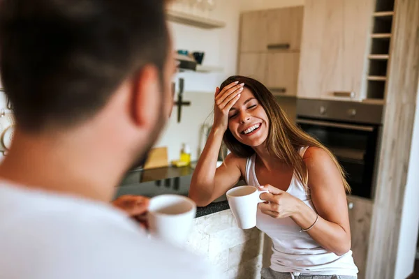 Young Couple Having Coffee Morning — Stock Photo, Image
