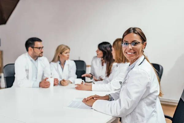 Portrait Équipe Médicale Espace Copie — Photo