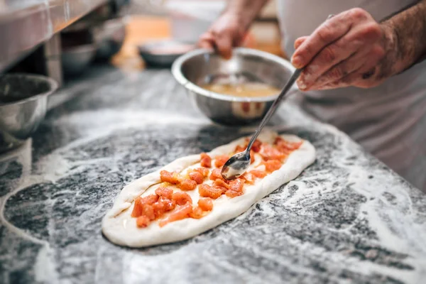 Fazendo Uma Pizza Macedônio — Fotografia de Stock