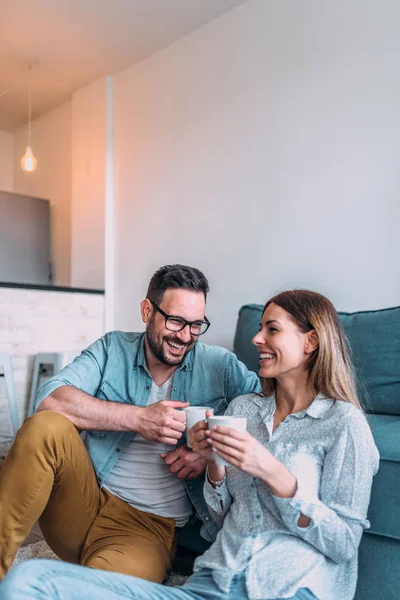 Cute Couple Laughing Home — Stock Photo, Image