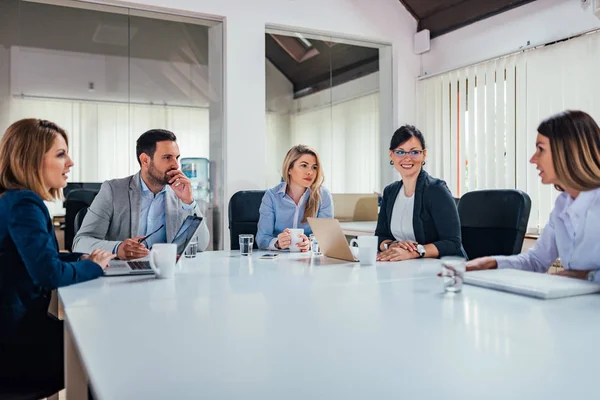 Reunião Grupo Empresários Iniciantes — Fotografia de Stock