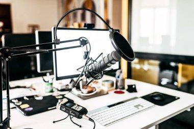 Podcast ev stüdyosu kapalı 