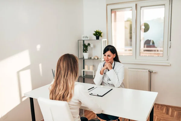 Arztbesuch — Stockfoto