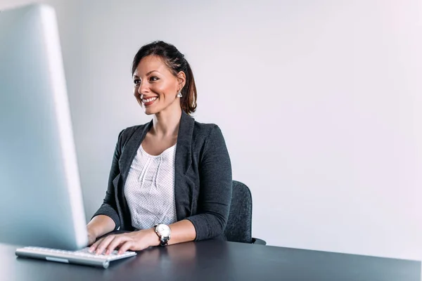 Charming Office Worker Copy Space — Stock Photo, Image