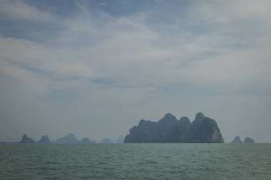 Uzun boylu cliff Adaları Tayland