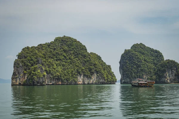 Isole Alte Scogliere Thailandia — Foto Stock