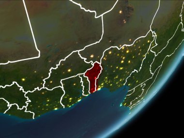 Planet Earth Earth yörüngeden geceleri görüldüğü gibi Benin kırmızı görünür Kenarlıklar ve şehir ışıkları vurgulanır. 3D çizim. Nasa tarafından döşenmiş bu görüntü unsurları.