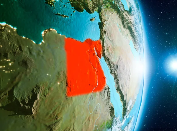 Mısır'dan son derece detaylı yüzey dokuları ile gündoğumu sırasında bulutlar ile Dünya gezegeninin yörüngesine. 3D çizim. Nasa tarafından döşenmiş bu görüntü unsurları.