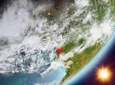 Ekvator Ginesi Sunrise son derece detaylı yüzey dokuları ve bulutlar Dünya gezegeninin yörüngeden. 3D çizim. Nasa tarafından döşenmiş bu görüntü unsurları.