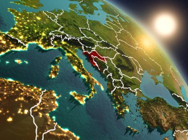 Gün batımı Hırvatistan Planet Earth görünür ülke sınırları ile uzaydan yukarıda. 3D çizim. Nasa tarafından döşenmiş bu görüntü unsurları.