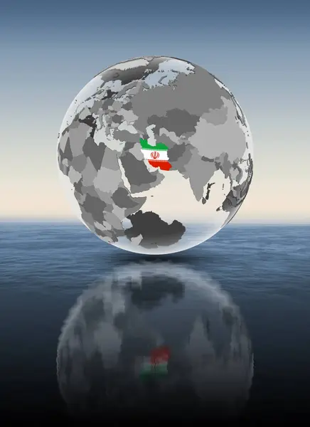 Iran Met Vlag Doorschijnend Wereldbol Boven Water Illustratie — Stockfoto