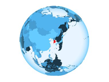 Güney Kore Kırmızı şeffaf okyanuslar ile mavi siyasi dünya üzerinde vurgulanır. 3d illüstrasyon izole beyaz arka plan üzerinde.