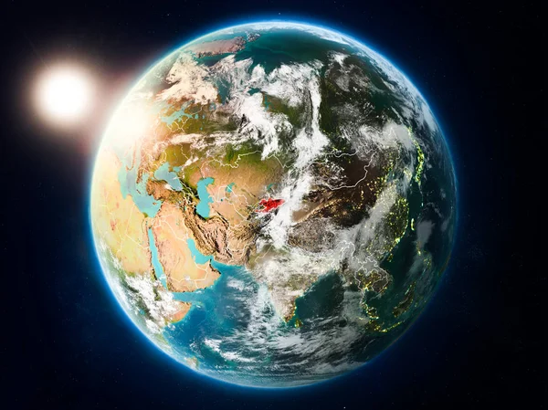 Pôr Sol Acima Quirguistão Destacado Vermelho Planeta Terra Com Nuvens — Fotografia de Stock