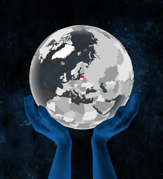 Letonya Uzayda Elinde Yarı Saydam Küre Üzerinde Çizim — Stok fotoğraf