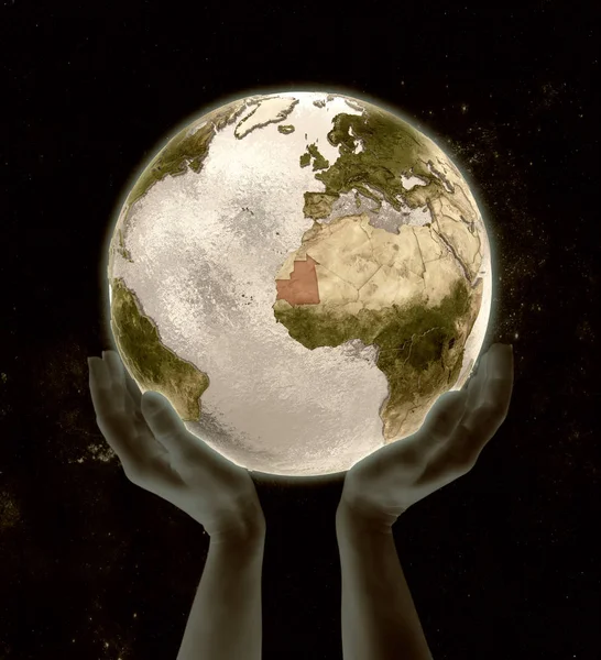 Мавритания Глобусе Руках Космосе Иллюстрация — стоковое фото