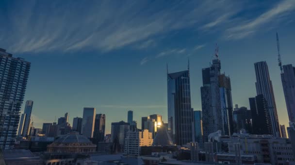 Timelapse Alkony Város Központjában Melbourne Ausztrália Teljes Sötétben Világító Felhőkarcoló — Stock videók