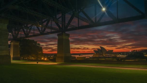 Захватывающий Хронометраж Сиднейского Оперного Театра Моста Сиднейской Гавани Рассвете Удивительными — стоковое видео