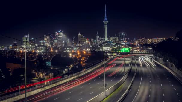 Timelapse Rušné Silnice Aucklandu Novém Zélandu Noci Krásnou Siluetu Kultovní — Stock video