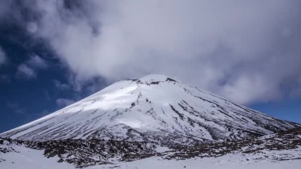 Ünlü Doom Altında Kar Tongariro Ulusal Parkı Yeni Zelanda Timelapse — Stok video