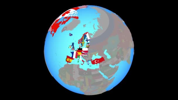 Zoom auf oecd europäische Mitglieder mit Flaggen auf der Karte — Stockvideo