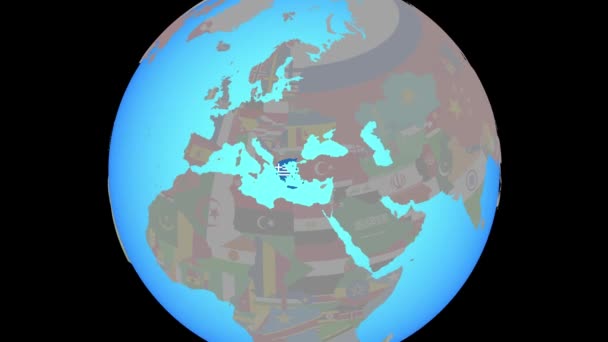 Zoom a Grecia con la bandera en el mapa — Vídeo de stock