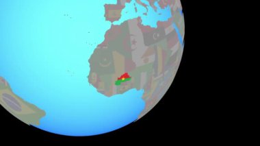 Burkina Faso'ya bayrakla yaklaşıyor
