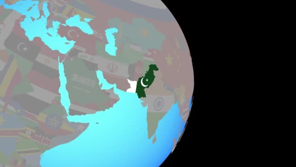 Поездка в Пакистан с флагом на глобусе — стоковое видео