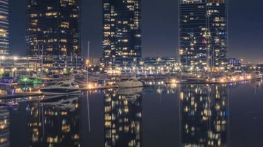 Modern Melbourne adlı gece timelapse