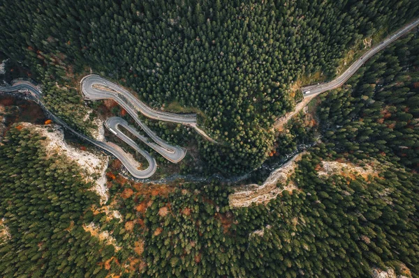 Forest Winding Road Trough Bicaz Gorge Transilvânia — Fotografia de Stock