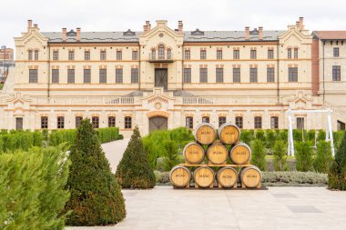 Anenii Noi, Moldova - Kasım 2018: Mimi Castle şaraphane bir Moldova Cumhuriyeti en büyük şarap imalathaneleri