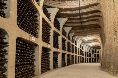 Milestii Mici, Moldova - Kasım 2018: en büyük şarap içinde Milestii mıcı şaraphane Moldova Chisinau yakınındaki dünyada