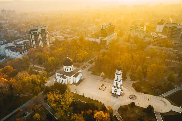 Wschód Słońca Mołdawii Kiszyniowie Parku Katedry — Zdjęcie stockowe