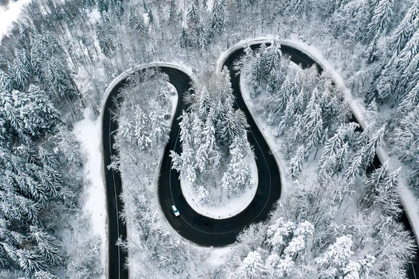 Viagem Inverno Nas Montanhas Condições Condução Inverno — Fotografia de Stock