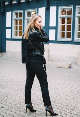 closeup moda portre açık havada