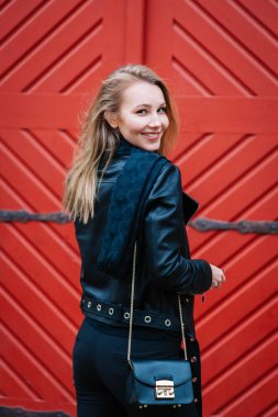 closeup moda portre açık havada