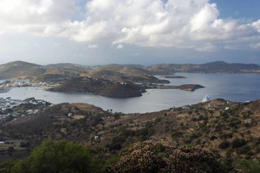 Island Patmos, Yunanistan yaz aylarında bir panorama görünümünü