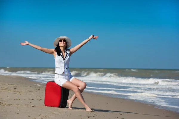 Young Beautiful Woman Seaside Vacation — Stock Photo, Image