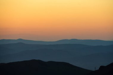 Ecstasy günbatımı Moğolistan alacakaranlıkta 