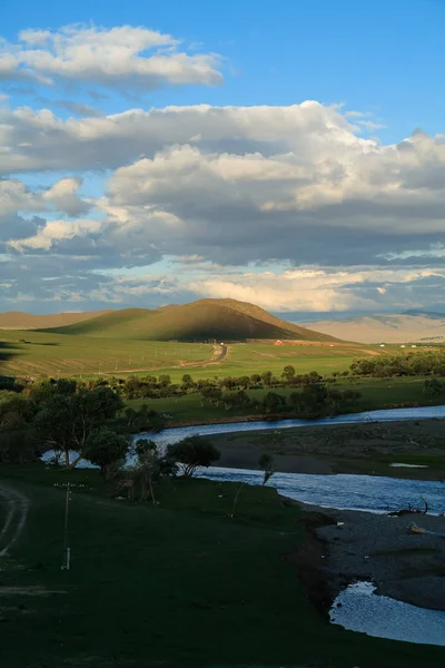mera barışçıl bulut Moğolistan