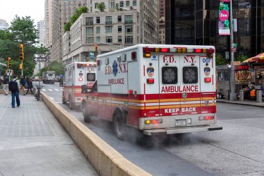 Bir New York yangın 911 motoru