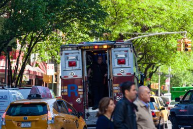 Bir New York yangın 911 motoru