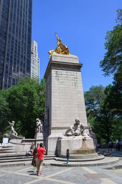 Columbus bronz Central Park bir heykel